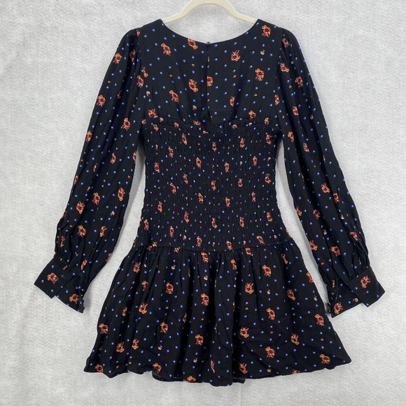 Free People Two Faces Mini Dress Womens XS Black Smocked Waist Balloon Sleeve - Picture 2 of 16